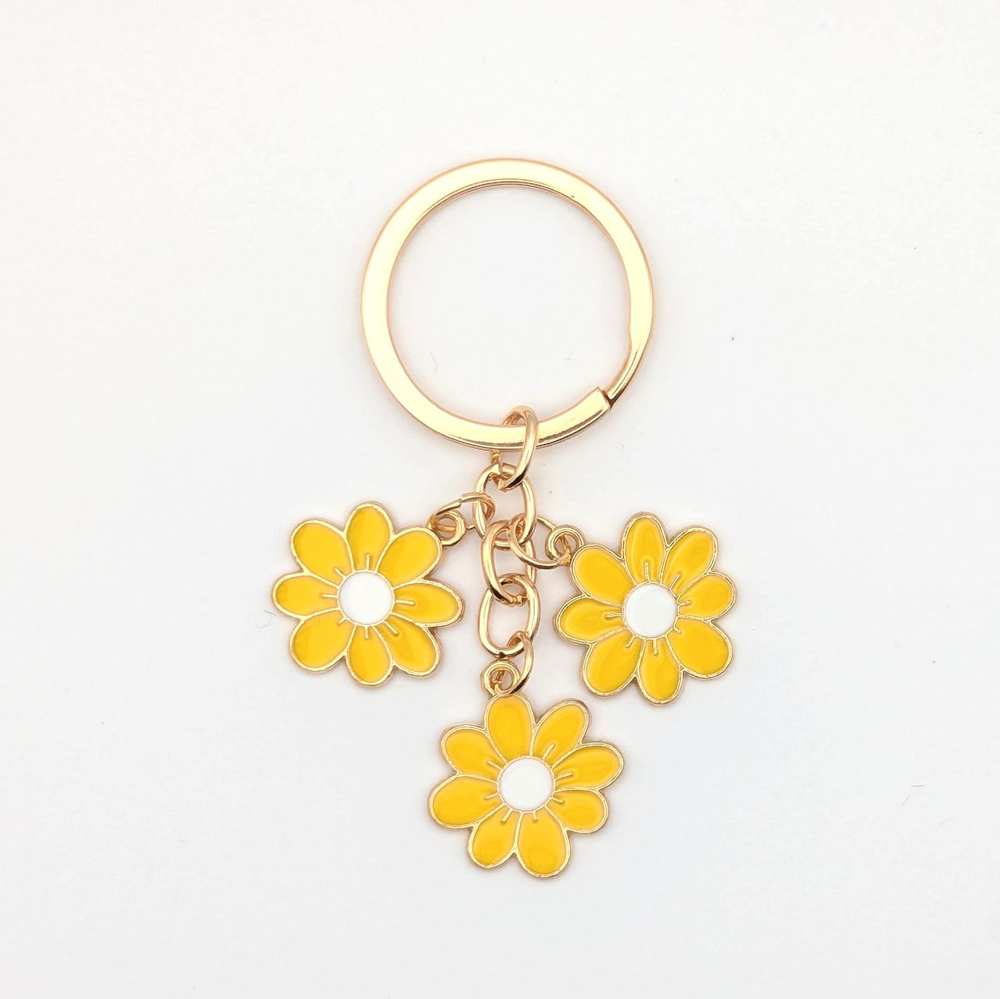 Tail-or Made Daisies Charm - Yellow